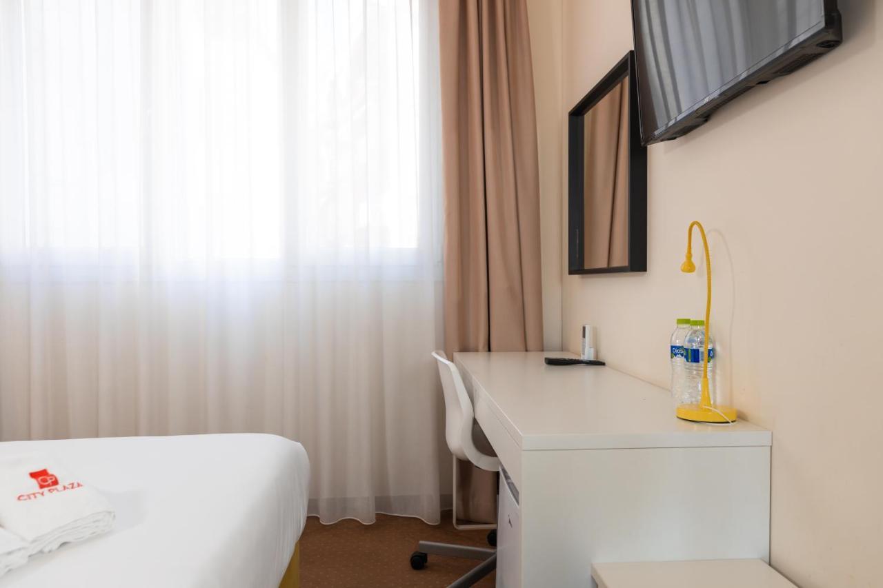 City Plaza Apartments & Rooms Thessaloniki Exterior foto